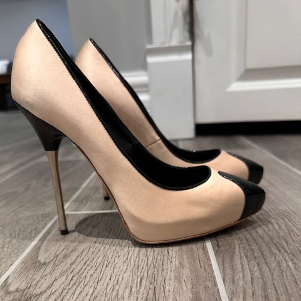 Dsquared Vero Cuoio heels